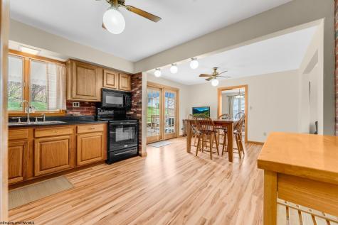 1320 Winona Avenue Morgantown WV 26505