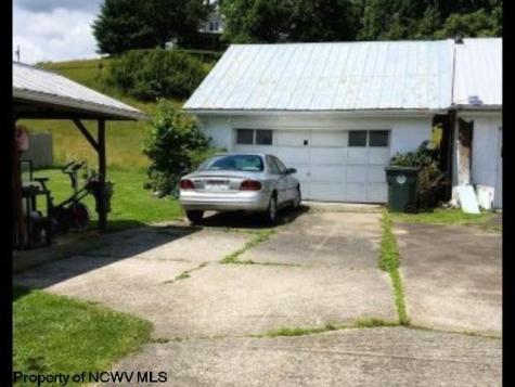 19 Pinnell Street Buckhannon WV 26201
