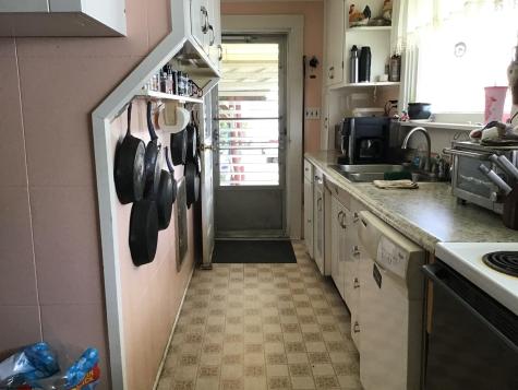 19 Pinnell Street Buckhannon WV 26201