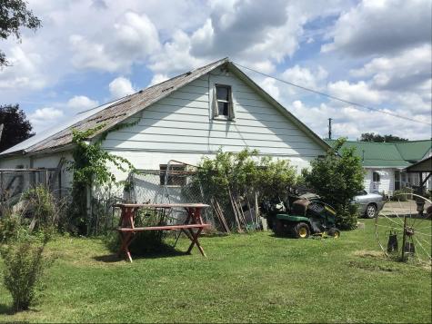 19 Pinnell Street Buckhannon WV 26201