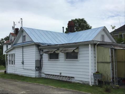 19 Pinnell Street Buckhannon WV 26201