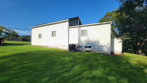 477 Downbridge Road Enterprise WV 26568