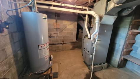 477 Downbridge Road Enterprise WV 26568