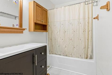 51 England Road Morgantown WV 26508