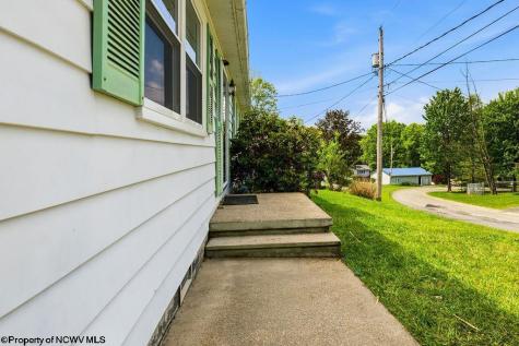 51 England Road Morgantown WV 26508