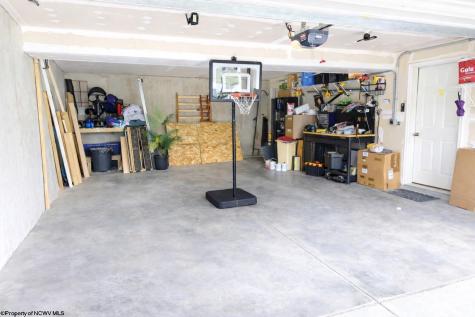 145 Kingston Drive Bridgeport WV 26330