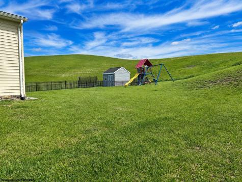 145 Kingston Drive Bridgeport WV 26330
