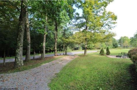 714 Bluebell Drive Terra Alta WV 26764-9999