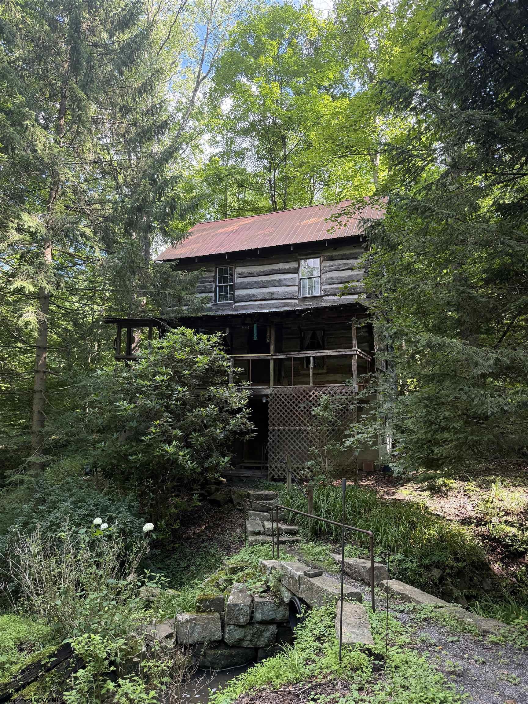 2527 Smithtown Road Morgantown WV 26505