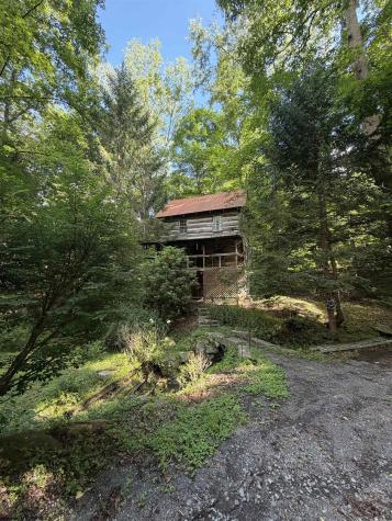 2527 Smithtown Road Morgantown WV 26505