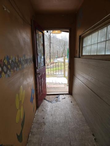 5368 Sand Fork Road Linn WV 26384