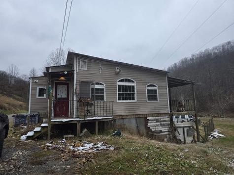 5368 Sand Fork Road Linn WV 26384