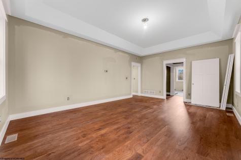 1002 Poplar Drive Grafton WV 26354