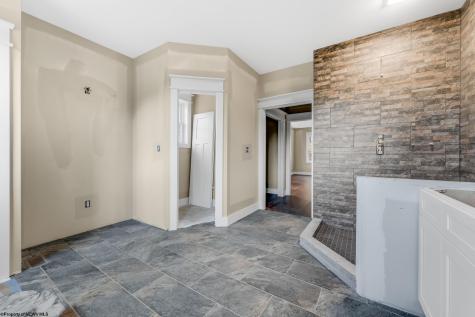 1002 Poplar Drive Grafton WV 26354