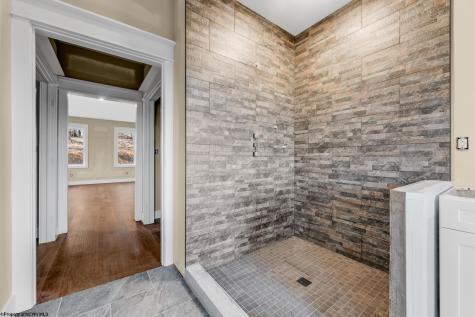 1002 Poplar Drive Grafton WV 26354