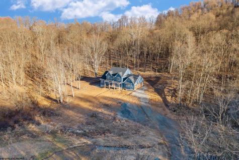 1002 Poplar Drive Grafton WV 26354