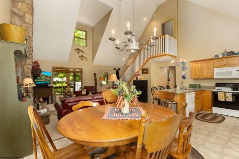 206 Columbine Circle Terra Alta WV 26764