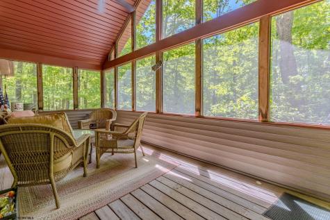 206 Columbine Circle Terra Alta WV 26764