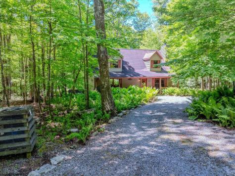 206 Columbine Circle Terra Alta WV 26764
