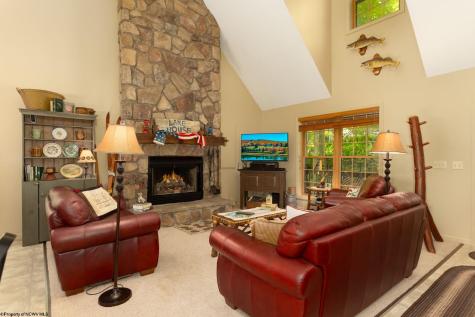206 Columbine Circle Terra Alta WV 26764