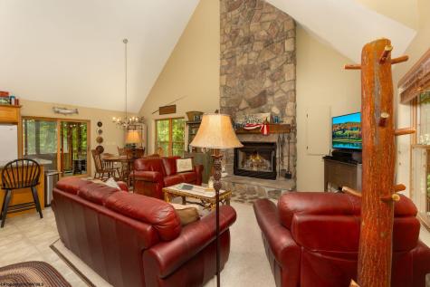 206 Columbine Circle Terra Alta WV 26764