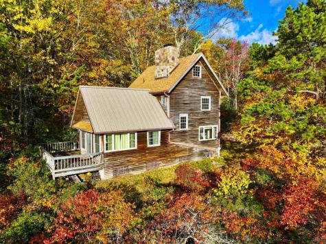 483 High Road Franklin WV 26807