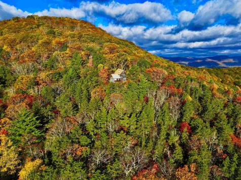 483 High Road Franklin WV 26807