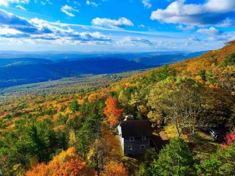 483 High Road Franklin WV 26807