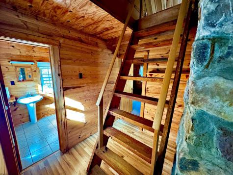 483 High Road Franklin WV 26807