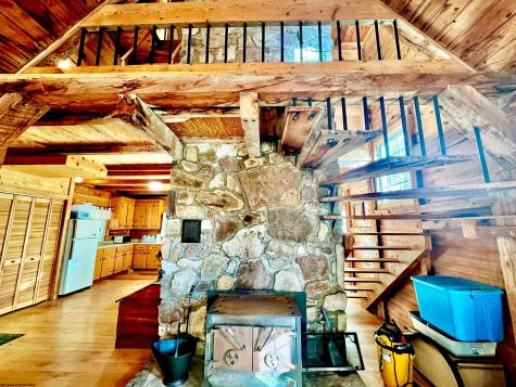 483 High Road Franklin WV 26807