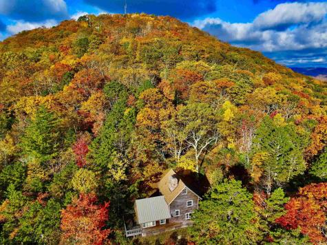 483 High Road Franklin WV 26807