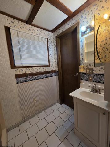 2 Fox Ridge Road Elkins WV 26241
