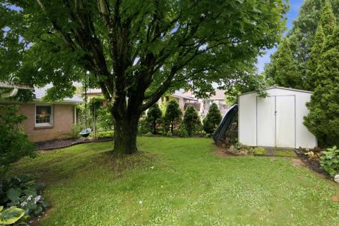 142 Driftwood Road Bridgeport WV 26330