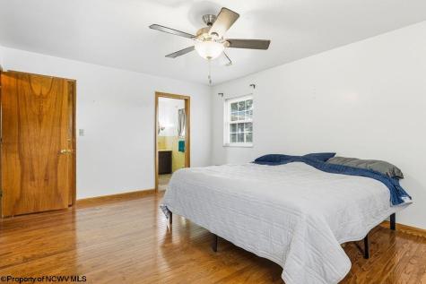 10 Greenwood Drive Fairmont WV 26554