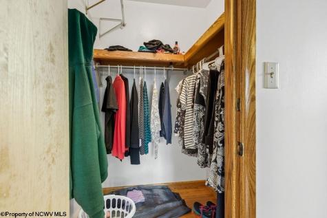 10 Greenwood Drive Fairmont WV 26554