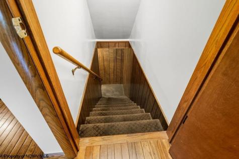 10 Greenwood Drive Fairmont WV 26554