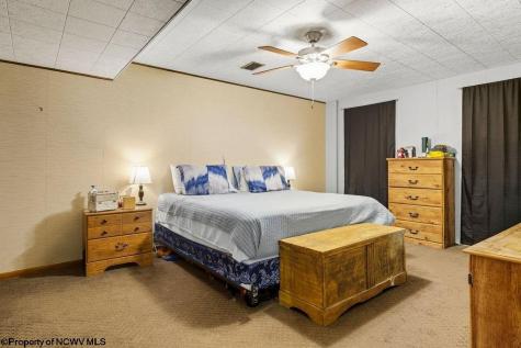 10 Greenwood Drive Fairmont WV 26554