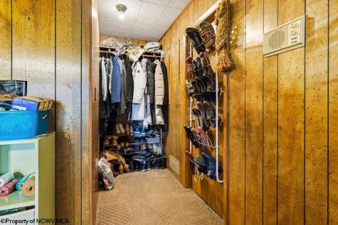 10 Greenwood Drive Fairmont WV 26554