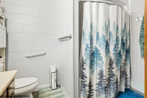 10 Greenwood Drive Fairmont WV 26554