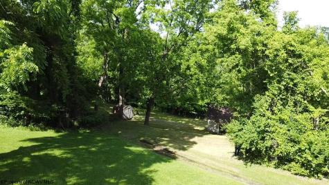 193 Halpine Street Morgantown WV 26505