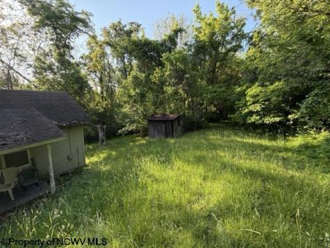 193 Halpine Street Morgantown WV 26505