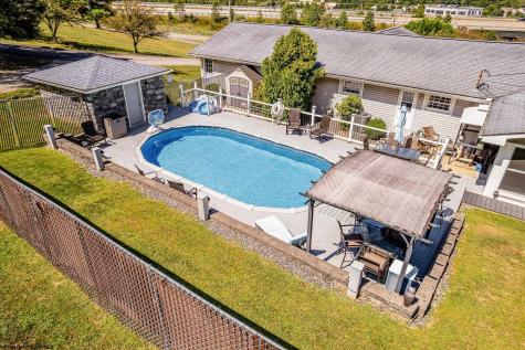 203 Foothills Lane Morgantown WV 26508