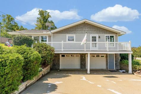 203 Foothills Lane Morgantown WV 26508