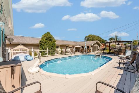 203 Foothills Lane Morgantown WV 26508