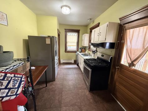 221 Lincoln Street Grafton WV 26354