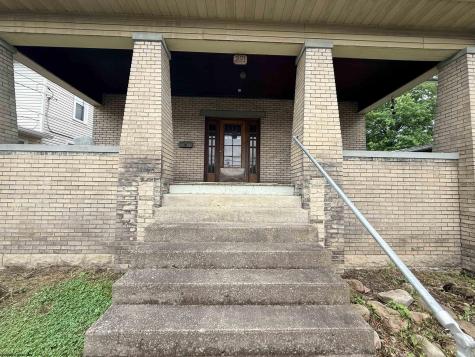 221 Lincoln Street Grafton WV 26354