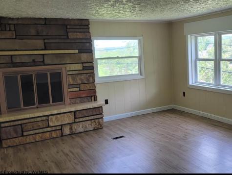 46 Pounds Hollow Road Morgantown WV 26508