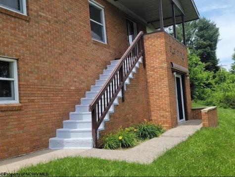 46 Pounds Hollow Road Morgantown WV 26508
