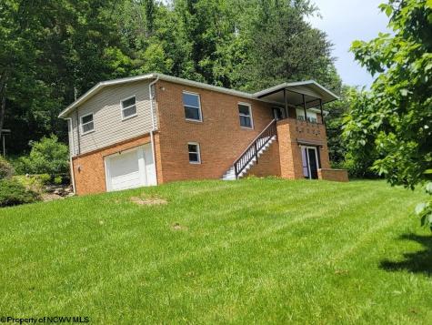 46 Pounds Hollow Road Morgantown WV 26508