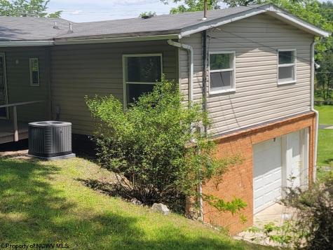 46 Pounds Hollow Road Morgantown WV 26508